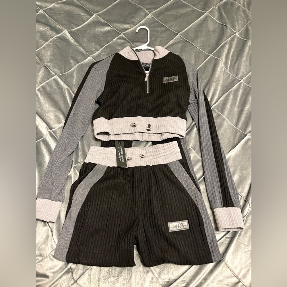 Mainers De Voir womens matching tracksuit